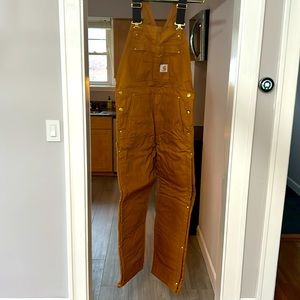 Carhartt Firm Duck Insulated BiB Overall Loose Fit. Warmth rating 2.